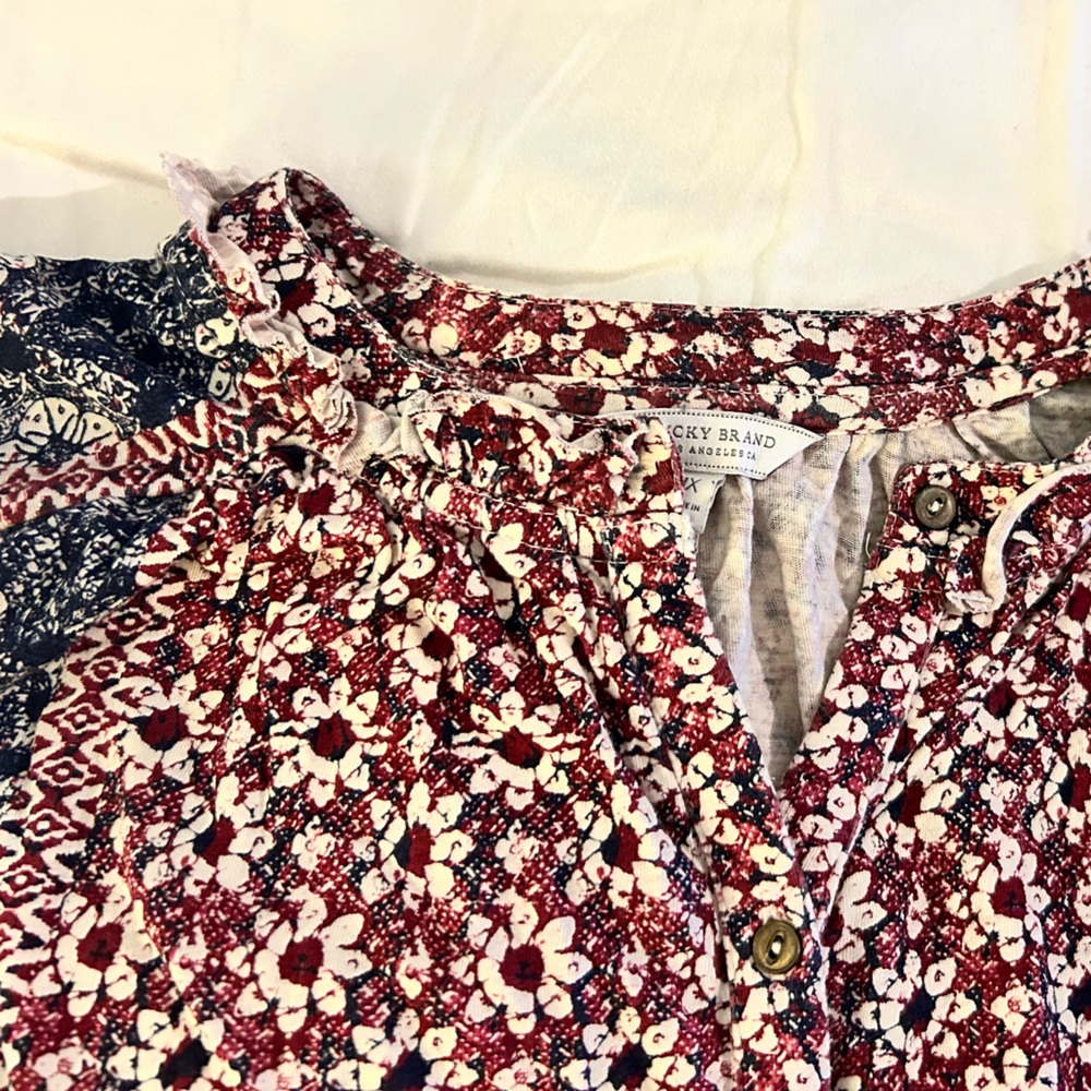 Lucky Brand Red & blue Sleeveless Buttoned Blouse w Mandarin ruffle Collar sz 1X - Picture 14 of 14